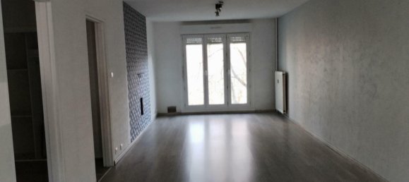 Квартира с 2 спальнями в Лимож, Франция № 96158 3