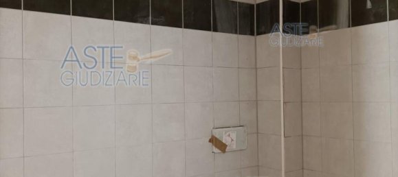 Дом с 4 спальнями в Понсакко, Италия № 342536 10