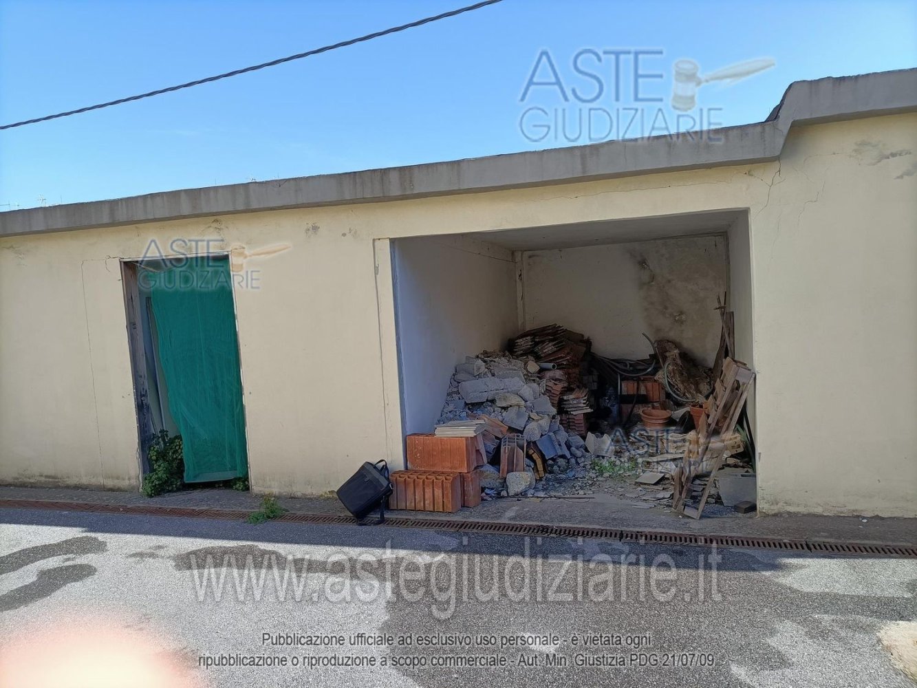 Дом с 4 спальнями в Понсакко, Италия № 342536