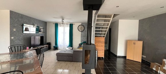 5 chambres Maison à La Chapelle-sur-Loire, France No. 276745 2