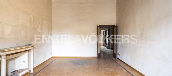 6 rooms Apartment in Pistoia, Italy No. 105183 9
