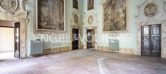6 rooms Apartment in Pistoia, Italy No. 105183 20