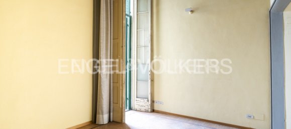 6 rooms Apartment in Pistoia, Italy No. 105183 16