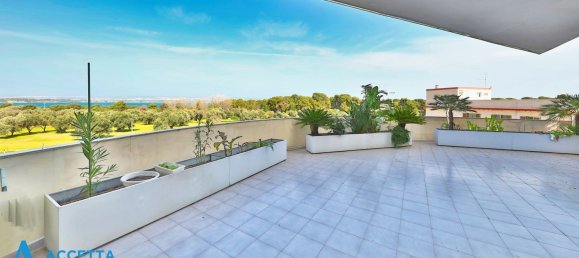 5-Zimmer Penthouse in Taranto, Italy, Nr. 273103 2
