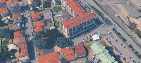 152m² Commercial property in Collegno, Italy No. 264906 3