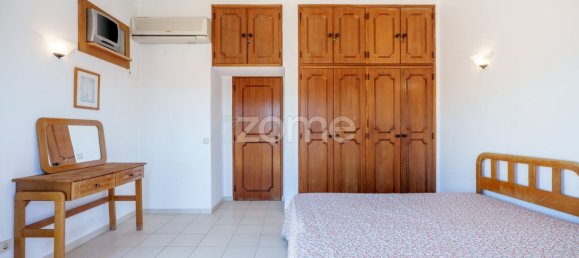 4 Schlafzimmer Villa in Quarteira, Portugal, Nr. 213537 7