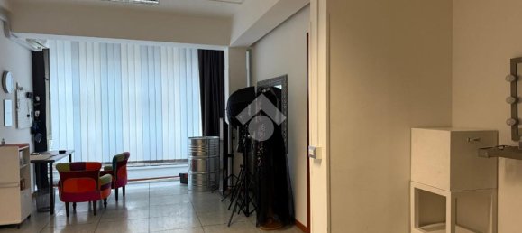 6 rooms Commercial property in Rome, Italy No. 177086 6