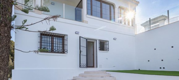 3 bedrooms Villa in Malaga, Spain No. 177879 4