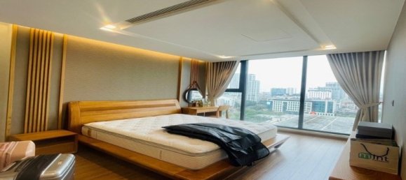 3 bedrooms Apartment in Ba Dinh, Vietnam No. 484 4