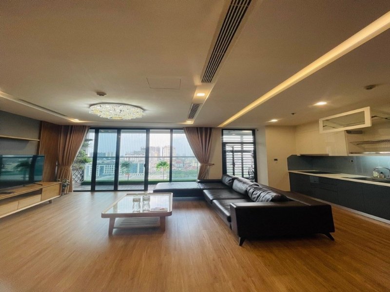 3 bedrooms Apartment in Ba Dinh, Vietnam No. 484