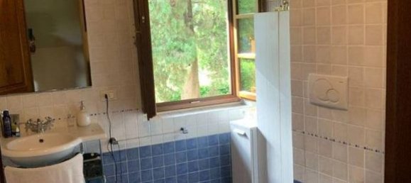 3 bedrooms House in Campi Bisenzio, Italy No. 283756 21