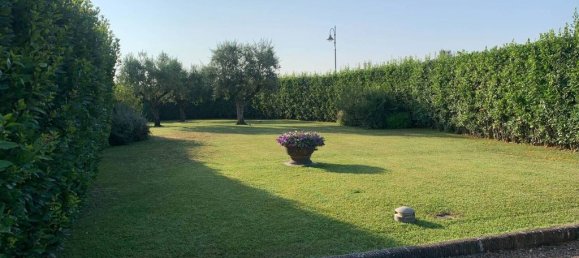 3 bedrooms House in Campi Bisenzio, Italy No. 283756 11