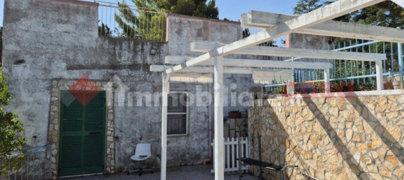 3 Schlafzimmer Haus in Monopoli, Italy, Nr. 353247 4