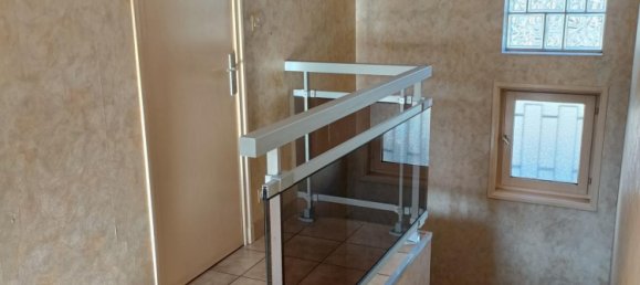 3 bedrooms House in Chauffailles, France No. 202839 8