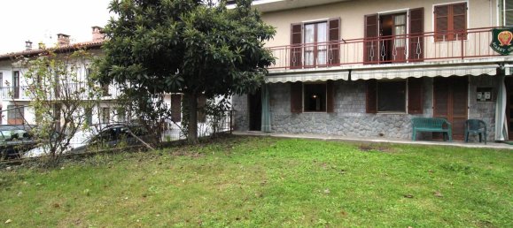5-salle Appartement à Monteu Roero, Italy No. 82856 3