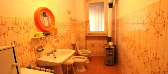 5-salle Appartement à Monteu Roero, Italy No. 82856 27