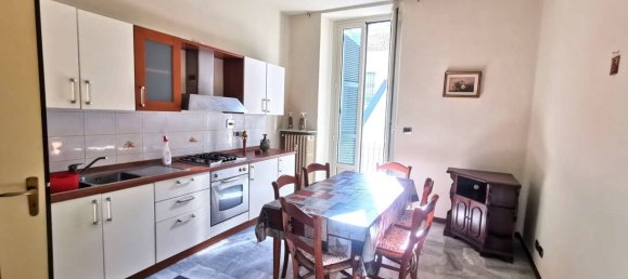 Apartamento de 3 habitaciónes en Asti, Italy No. 81587 4