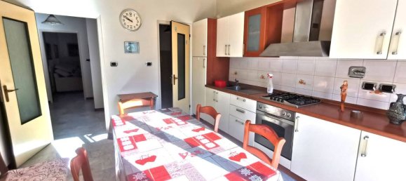 Apartamento de 3 habitaciónes en Asti, Italy No. 81587 3