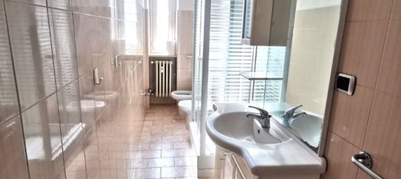 Apartamento de 3 habitaciónes en Asti, Italy No. 81587 12