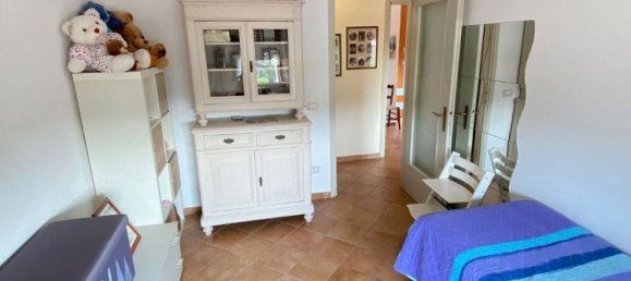 6 rooms Apartment in San Pietro in Cariano, Italy No. 290827 11