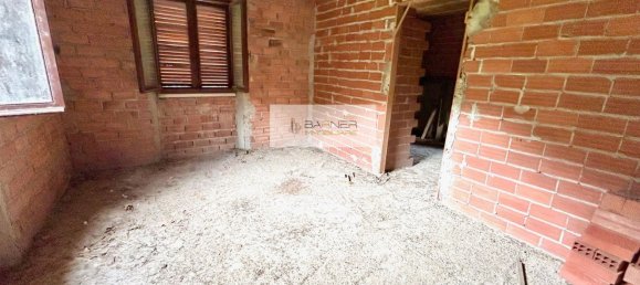 10 bedrooms House in Camaiore, Italy No. 358389 23