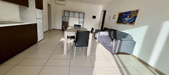 3 rooms Apartment in Olbia, Italy No. 230999 6