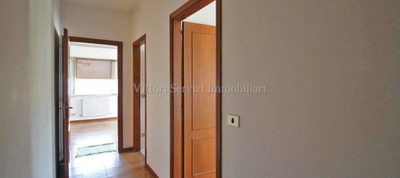 2 Schlafzimmer Wohnung in Chiusi, Italy, Nr. 328775 4