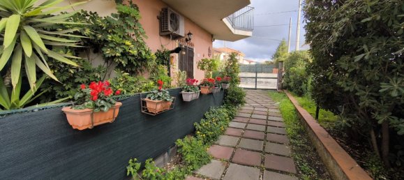 4 rooms Apartment in Pedara, Italy No. 126798 3
