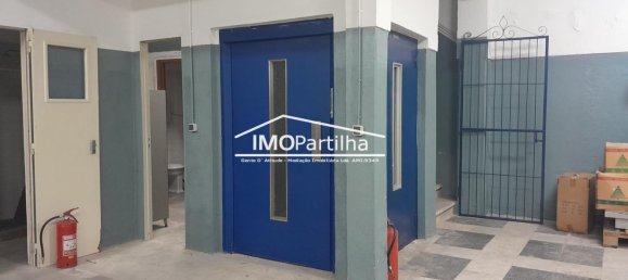 مستودع في Loures, Portugal 1100متر مربع رقم 97636 14