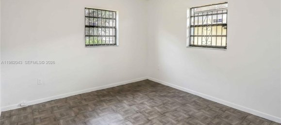 2 Schlafzimmer Villa in Miami, USA, Nr. 615260 2