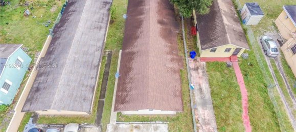 2 Schlafzimmer Villa in Miami, USA, Nr. 615260 9