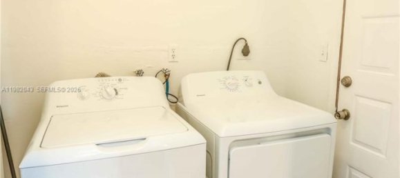 2 Schlafzimmer Villa in Miami, USA, Nr. 615260 7