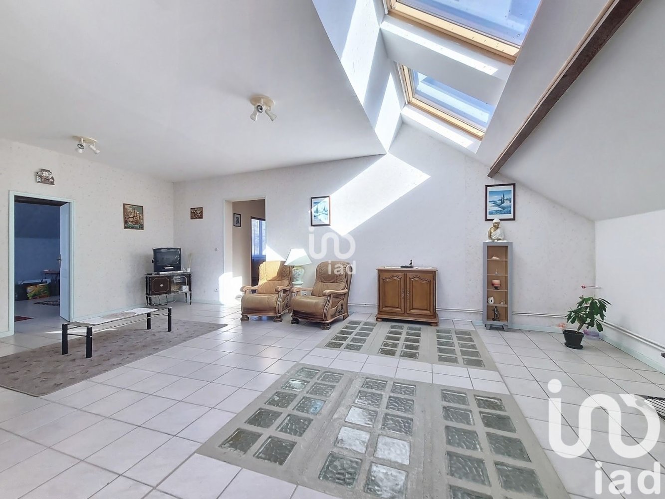 9-salle Maison à Dury, France No. 242672