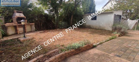 4 bedrooms House in Bourges, France No. 238187 3