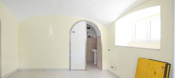 1 room Office in Chiavari, Italy No. 324954 7