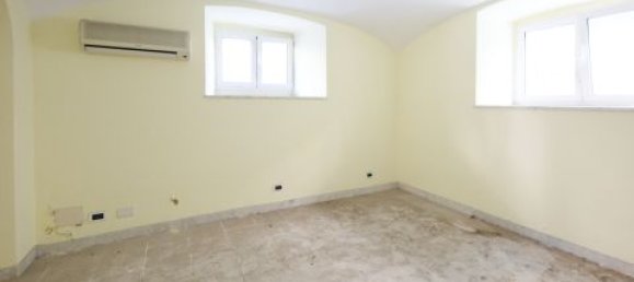 1 room Office in Chiavari, Italy No. 324954 13