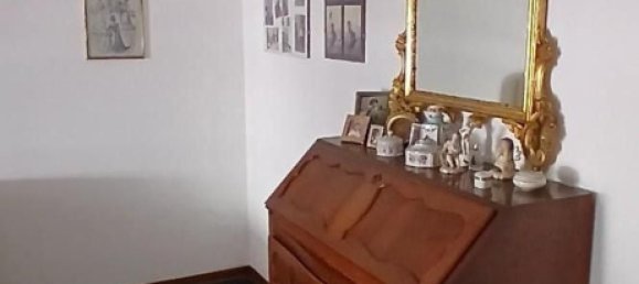 5 rooms Apartment in Carrara, Italy No. 261563 21