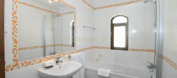 4 Schlafzimmer Haus in Guia, Portugal, Nr. 107511 23