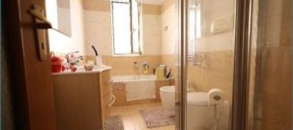 4 rooms Apartment in Naples, Italy No. 12023 32