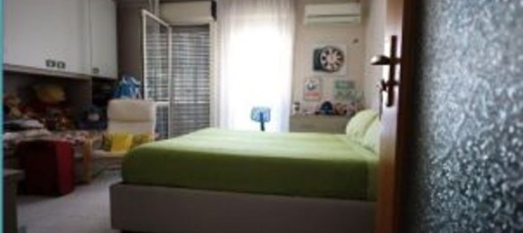 4 rooms Apartment in Naples, Italy No. 12023 13