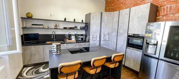 3 rooms Apartment in Grosseto, Italy No. 289318 4