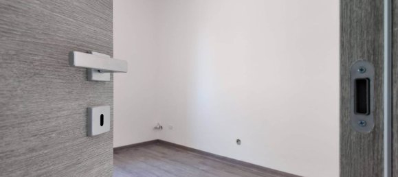 Квартира с 3 спальнями в Санта Мария Нуова, Италия № 333581 21