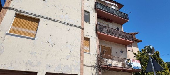 Квартира с 3 спальнями в Санта Мария Нуова, Италия № 333581 32