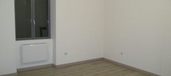 Moradia em banda T2 em Bonny-sur-Loire, France N.º 220831 6