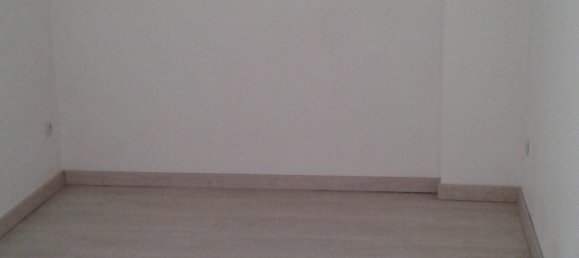 Moradia em banda T2 em Bonny-sur-Loire, France N.º 220831 7