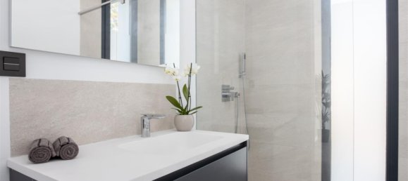 Вилла с 5 спальнями в Марбелья, Испания № 22230 22