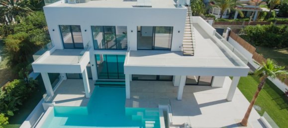 Вилла с 5 спальнями в Марбелья, Испания № 22230 2