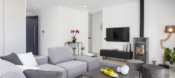 Вилла с 5 спальнями в Марбелья, Испания № 22230 5