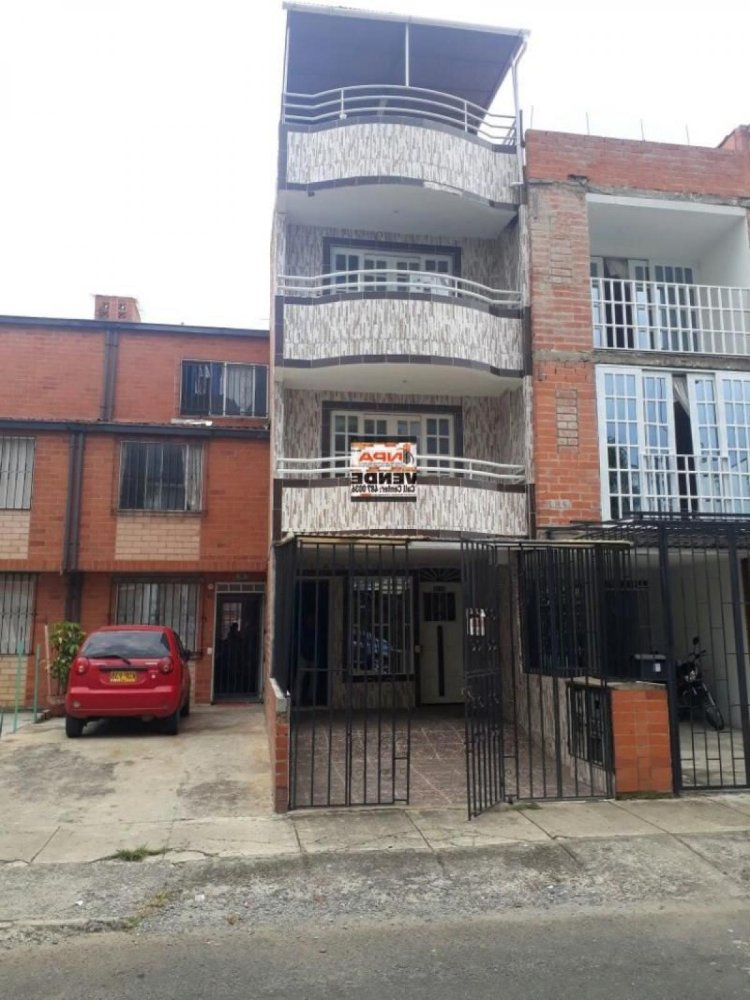 Casa de 8 dormitorios en Valle del Cauca, Colombia No. 2998