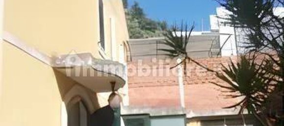 Villa T4 em Messina, Italy N.º 37127 3